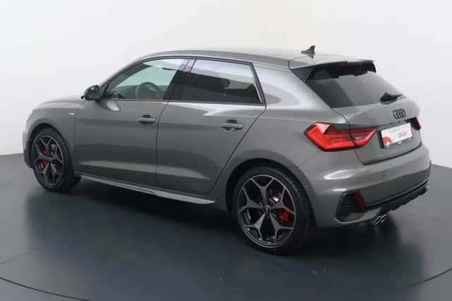 Audi A1 (2025) thumbnail 4