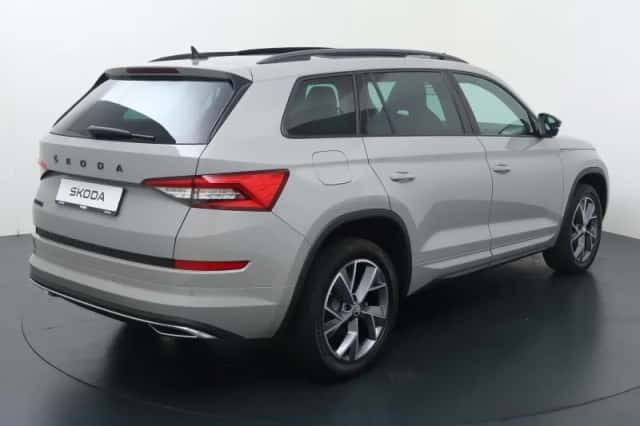 Škoda Kodiaq (2021) thumbnail 5
