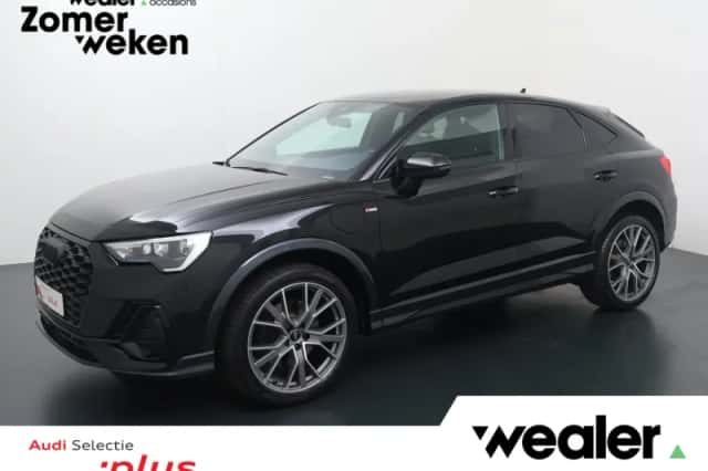 Audi Q3 (2022) thumbnail 1