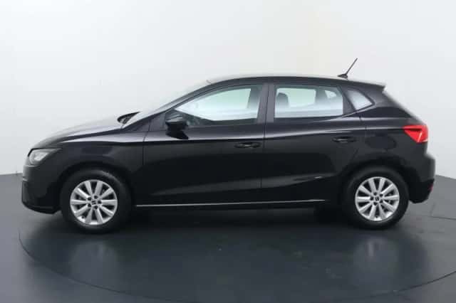 SEAT Ibiza (2024) thumbnail 2