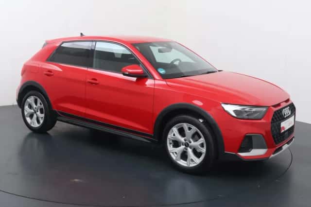 Audi A1 (2025) thumbnail 3