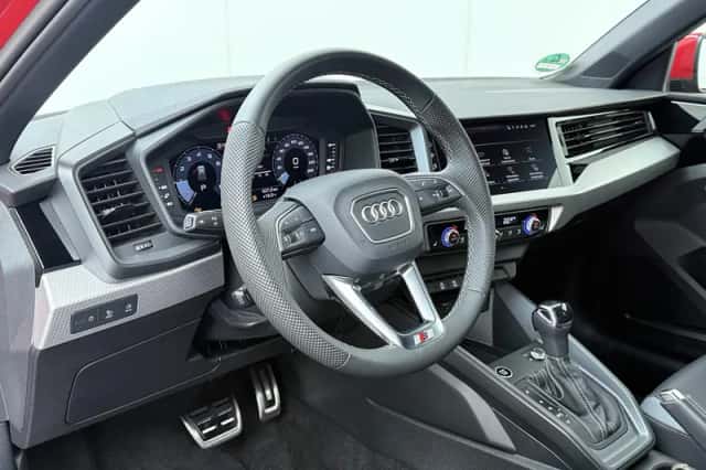 Audi A1 (2025) thumbnail 6