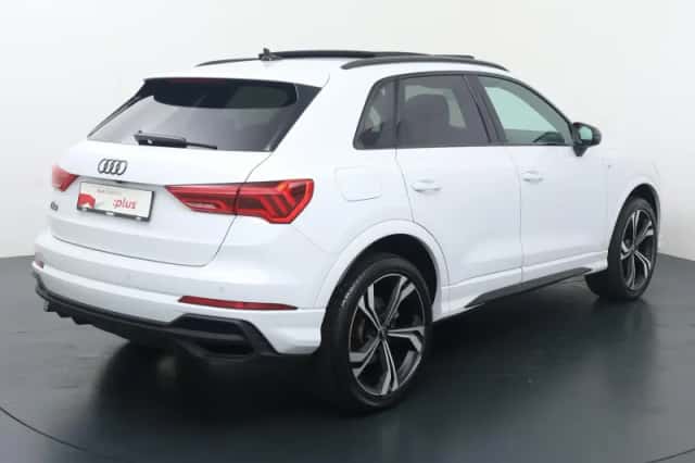 Audi Q3 (2024) thumbnail 5