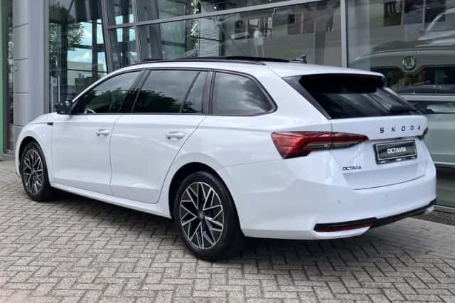 Škoda Octavia (2026) thumbnail 2