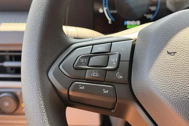 Volkswagen E-Transporter (2026) thumbnail 5