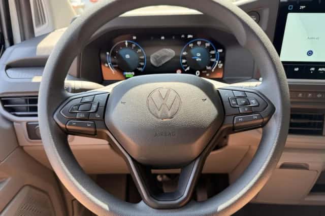 Volkswagen E-Transporter (2026) thumbnail 6