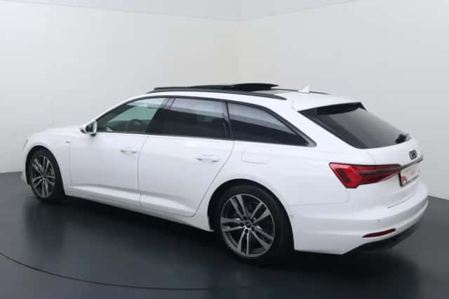 Audi A6 (2022) thumbnail 4