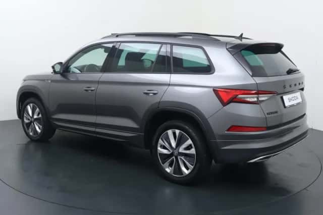 Škoda Kodiaq (2023) thumbnail 4