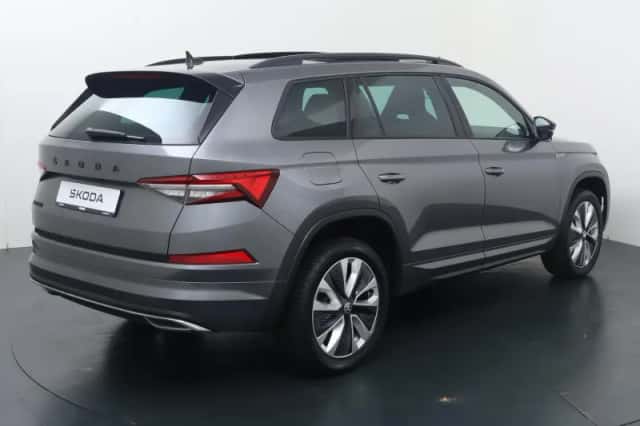 Škoda Kodiaq (2023) thumbnail 5