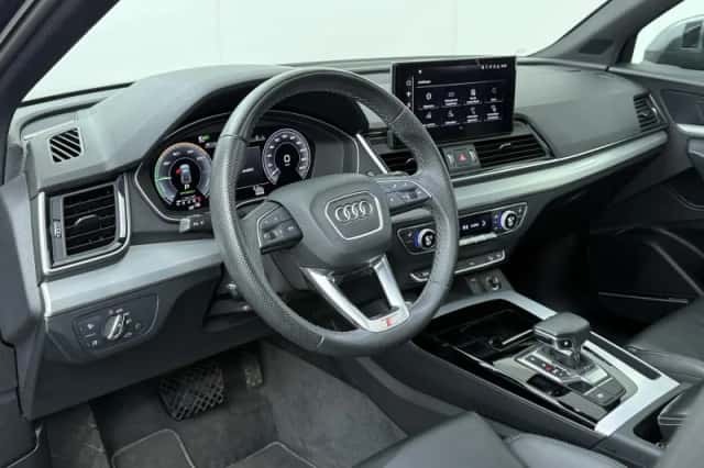 Audi Q5 (2022) thumbnail 6