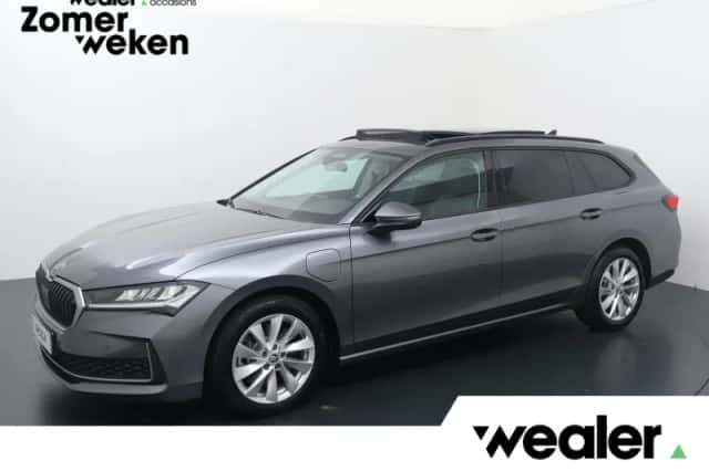 Škoda Superb (2024) thumbnail 1