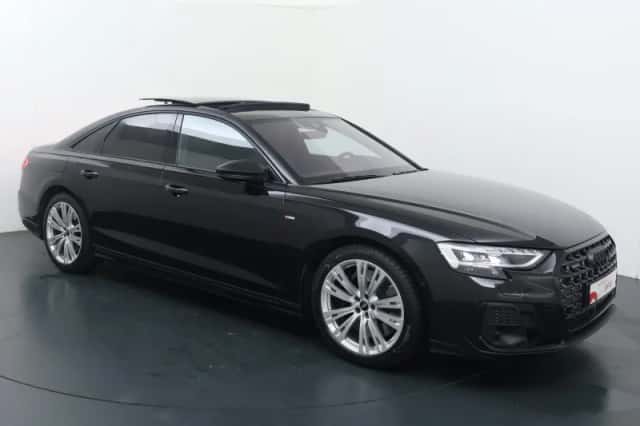 Audi A8 (2024) thumbnail 3