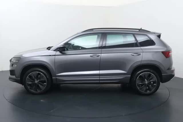 Škoda Karoq (2025) thumbnail 2
