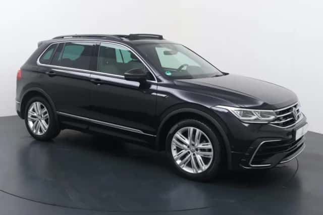 Volkswagen Tiguan (2022) thumbnail 3