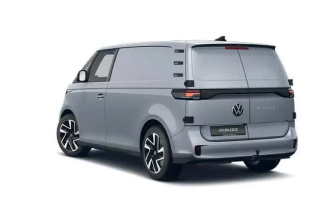 Volkswagen ID. Buzz (2027) thumbnail 3