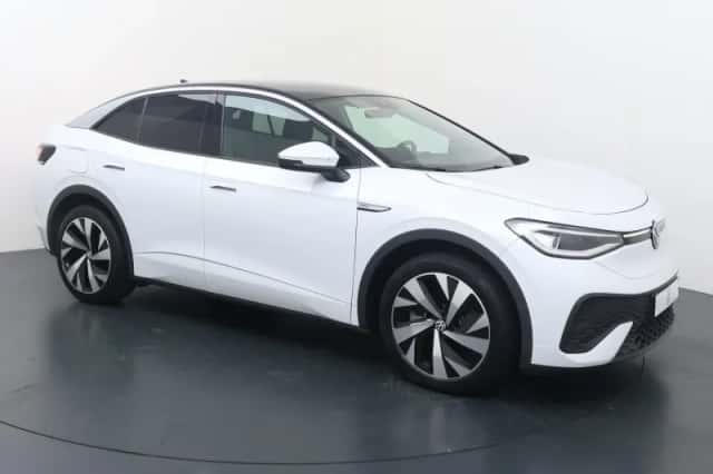 Volkswagen ID.5 (2022) thumbnail 3