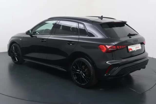 Audi A3 (2025) thumbnail 4
