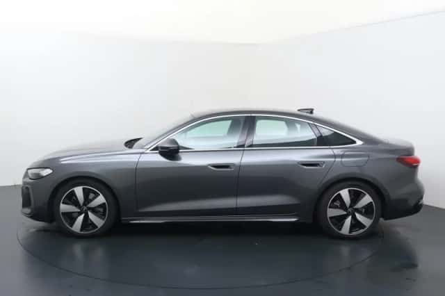 Audi A5 (2025) thumbnail 2