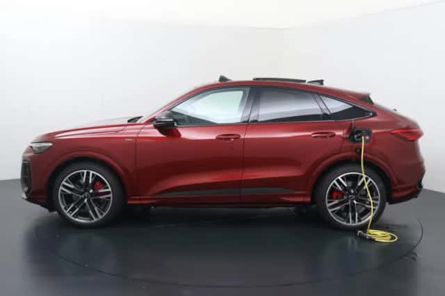 Audi Q5 (2026) thumbnail 2
