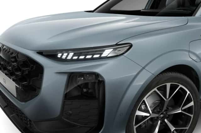 Audi Q3 (2025) thumbnail 2