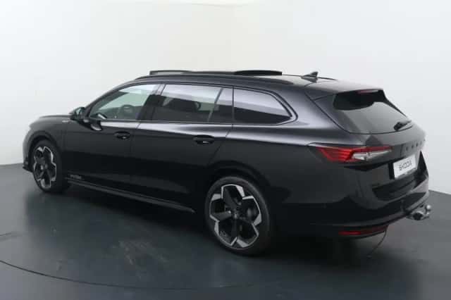 Škoda Superb (2026) thumbnail 4