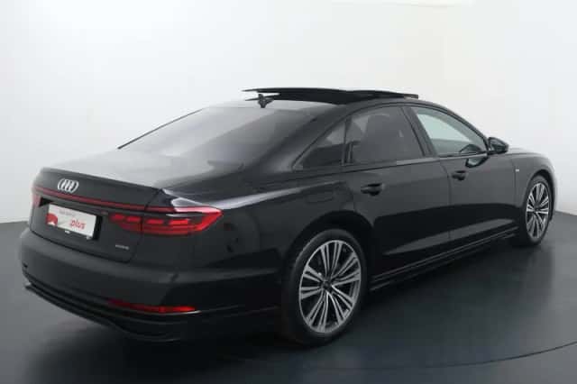 Audi A8 (2025) thumbnail 6