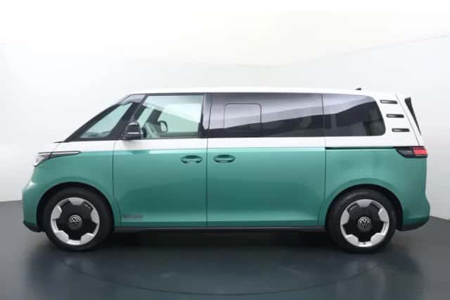 Volkswagen ID. Buzz (2026) thumbnail 2