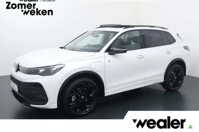 Volkswagen Tiguan (2025) thumbnail 1