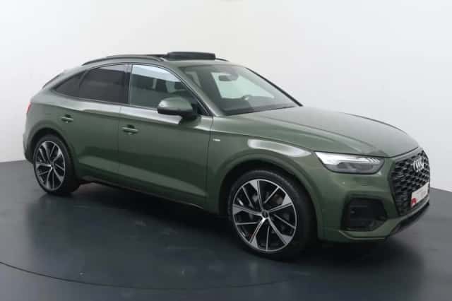 Audi Q5 (2023) thumbnail 3