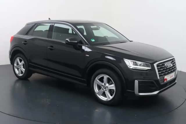 Audi Q2 (2021) thumbnail 3