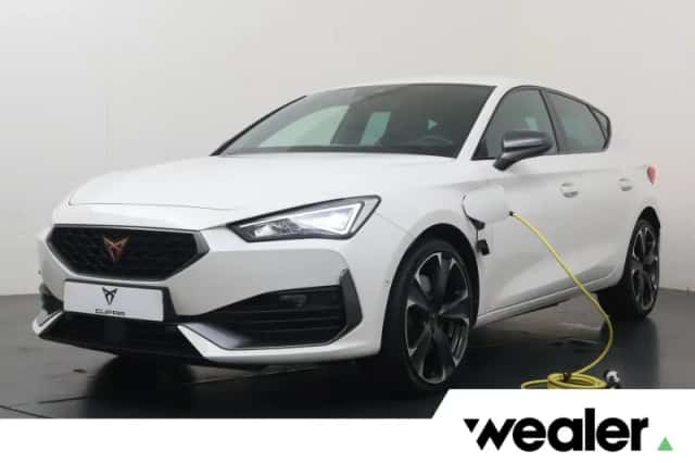 CUPRA Leon (2021) thumbnail 2