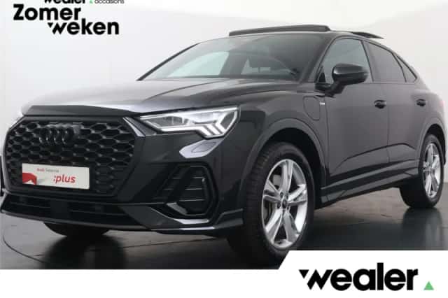 Audi Q3 (2023) thumbnail 1