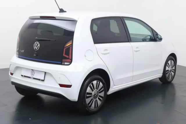 Volkswagen E-Up! (2022) thumbnail 5