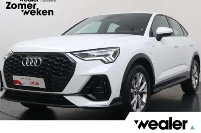 Audi Q3 (2023) thumbnail 1