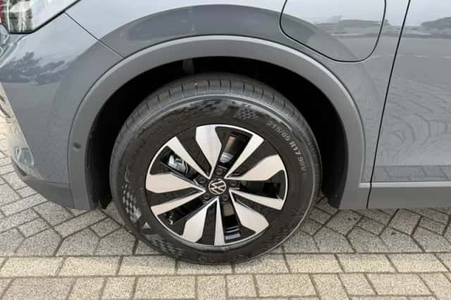 Volkswagen Tiguan (2026) thumbnail 6
