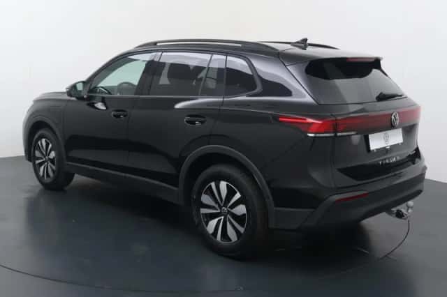 Volkswagen Tiguan (2026) thumbnail 4