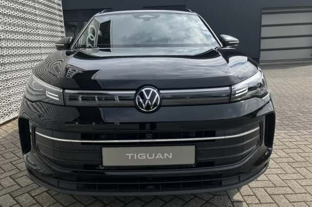 Volkswagen Tiguan (2026) thumbnail 2