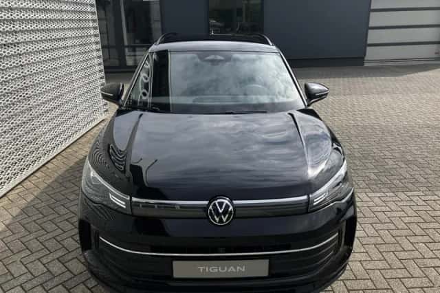 Volkswagen Tiguan (2026) thumbnail 3