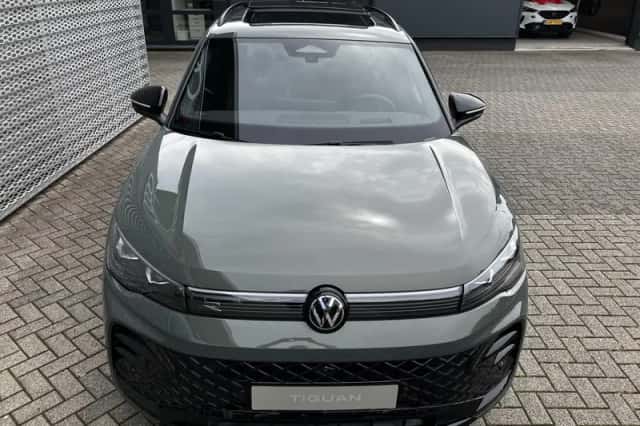 Volkswagen Tiguan (2026) thumbnail 3