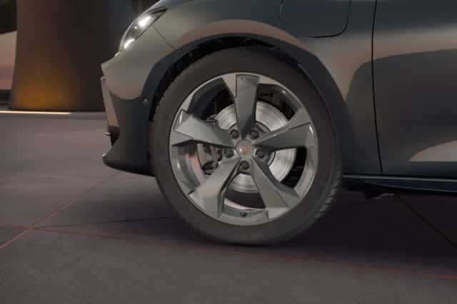 CUPRA Leon (2026) thumbnail 5