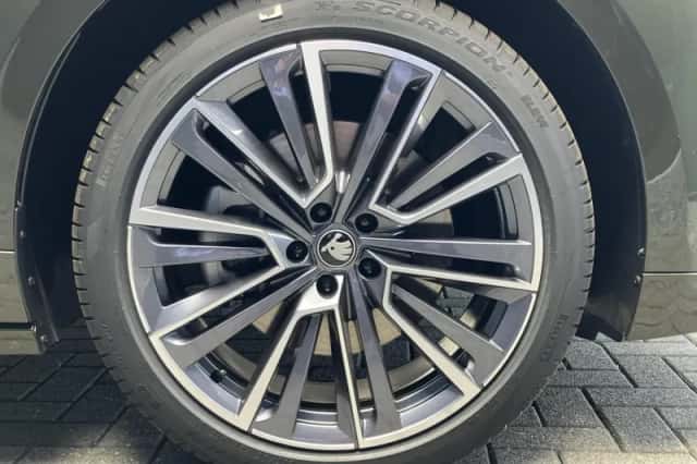 Škoda Enyaq (2027) thumbnail 5