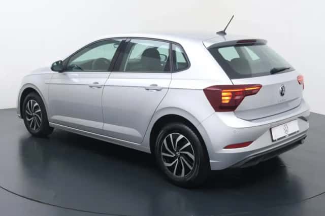 Volkswagen Polo (2022) thumbnail 5