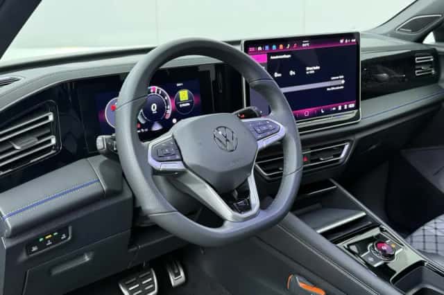 Volkswagen Tiguan (2025) thumbnail 6