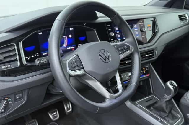 Volkswagen Polo (2022) thumbnail 6