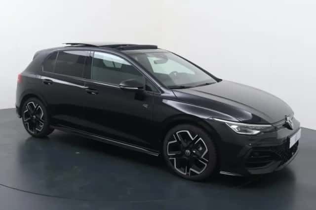 Volkswagen Golf (2025) thumbnail 3