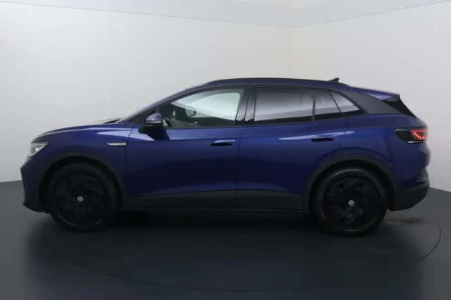 Volkswagen ID.4 (2023) thumbnail 2