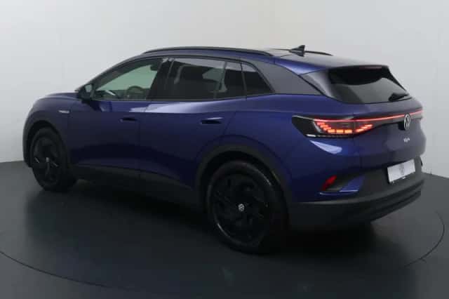 Volkswagen ID.4 (2023) thumbnail 4