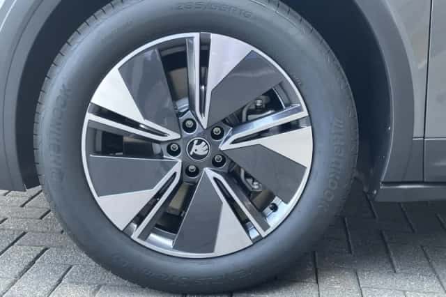 Škoda Elroq (2027) thumbnail 3
