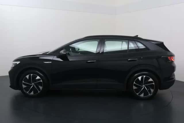 Volkswagen ID.4 (2023) thumbnail 3