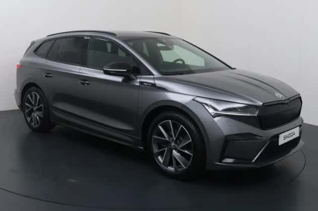 Škoda Enyaq (2023) thumbnail 3